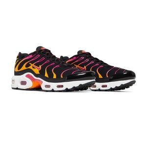 NEW NIKE Air Max Plus GS Black Pink White Shoe DX9264-001 Size 6.5 Y / 8 Women